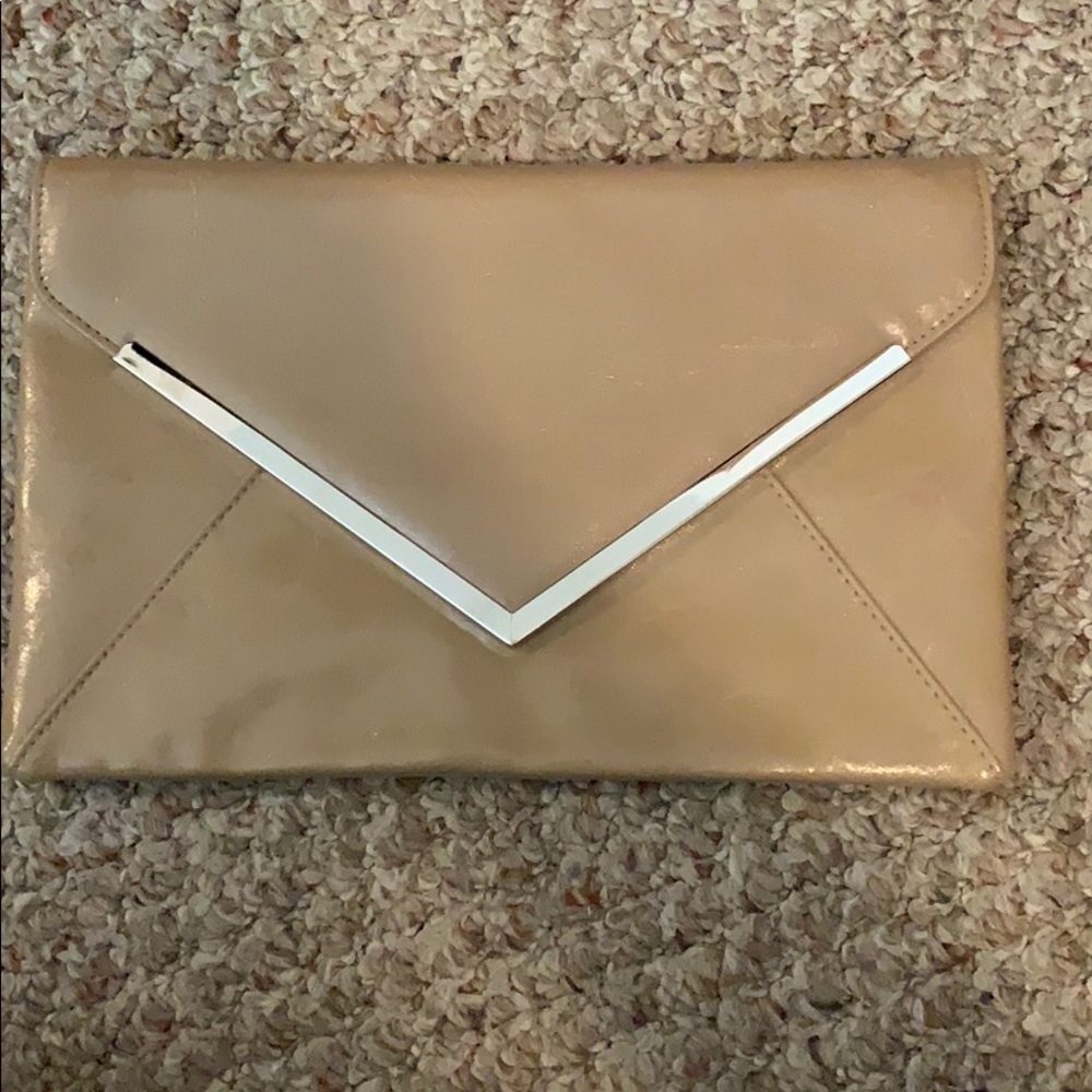 International concepts clutch